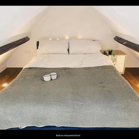 Mezzanine Studio Apartment London Luaran gambar