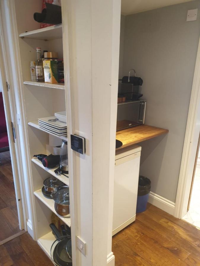 Mezzanine Studio Apartment London Luaran gambar