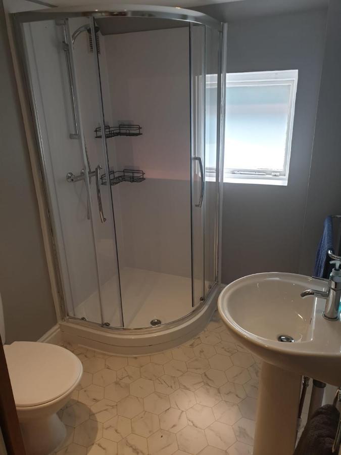 Mezzanine Studio Apartment London Luaran gambar